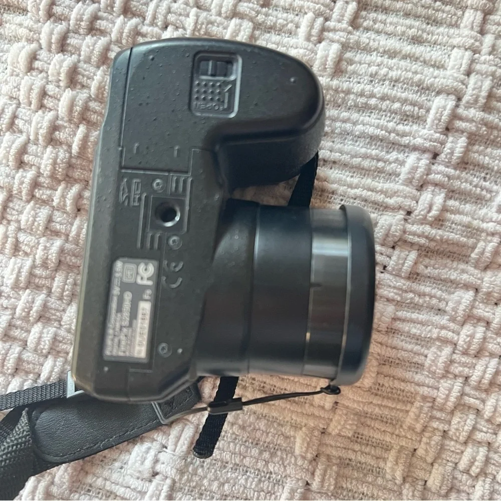 🔴 Fujifilm FinePix S2850HD digital Camera for parts